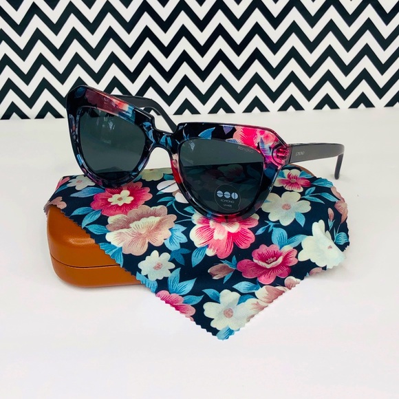 KOMONO Stella Floral Sunglasses 🕶 (NEW) - Picture 5 of 11